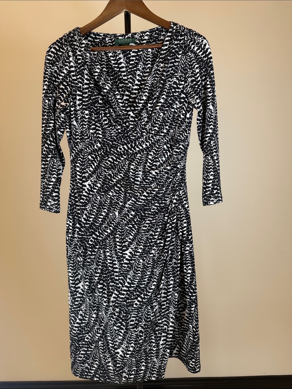 Lauren Ralph Lauren Black & White Abstract Print Faux Wrap Midi Dress | Size 4
